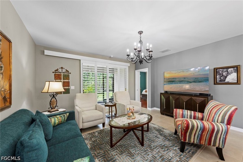 Welcome home to this beautifully upgraded villa in Magnolia - photo 17