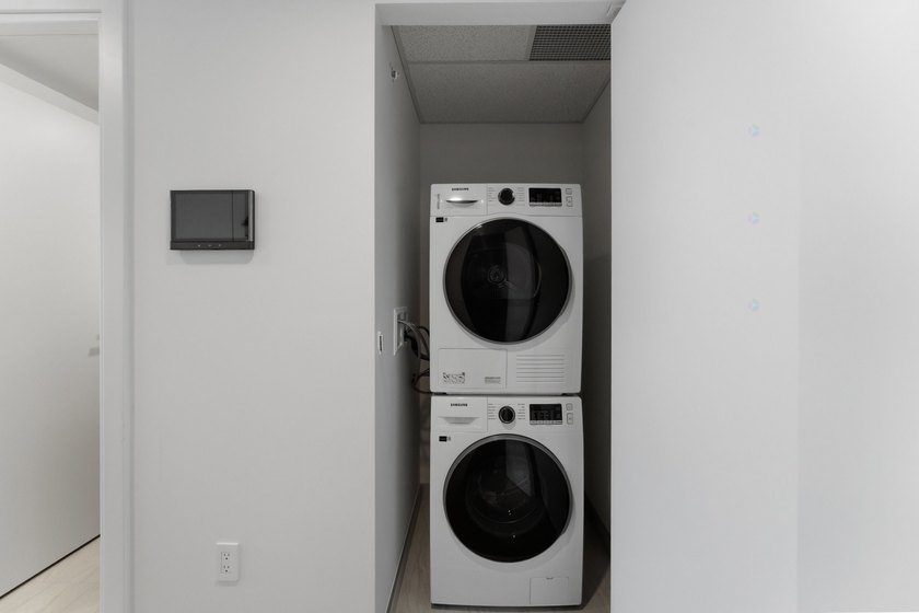 Appartement situe au 9e etage du prestigieux immeuble Le - photo 8
