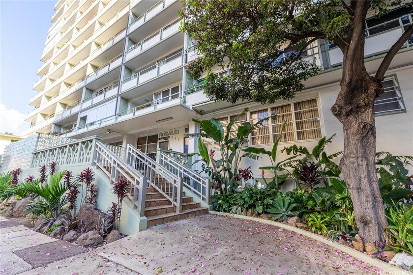 Fully remodeled Waikiki condo at Rosalei! Welcome home to this - photo 22