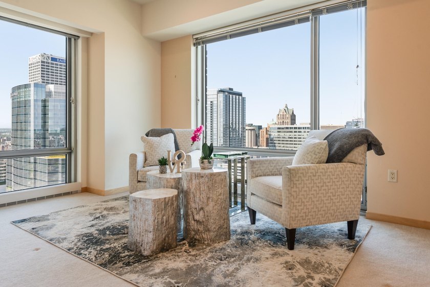 Experience luxury condo living at its finest in Kilbourn Tower - photo 19