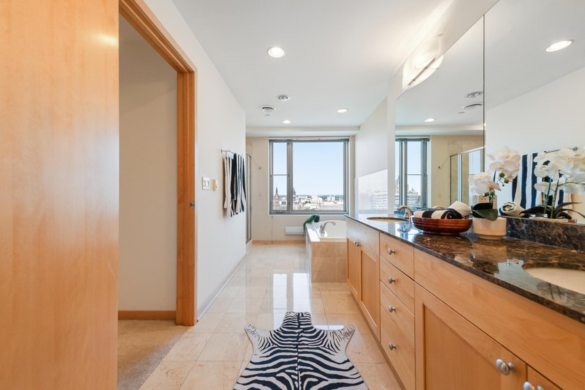 Experience luxury condo living at its finest in Kilbourn Tower - photo 25