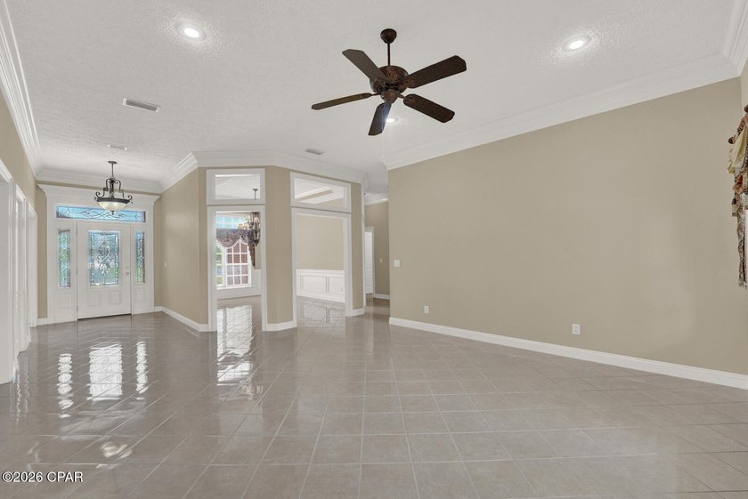 This CUSTOM all brick one level 4 bedroom 3.5 bath home with - photo 9