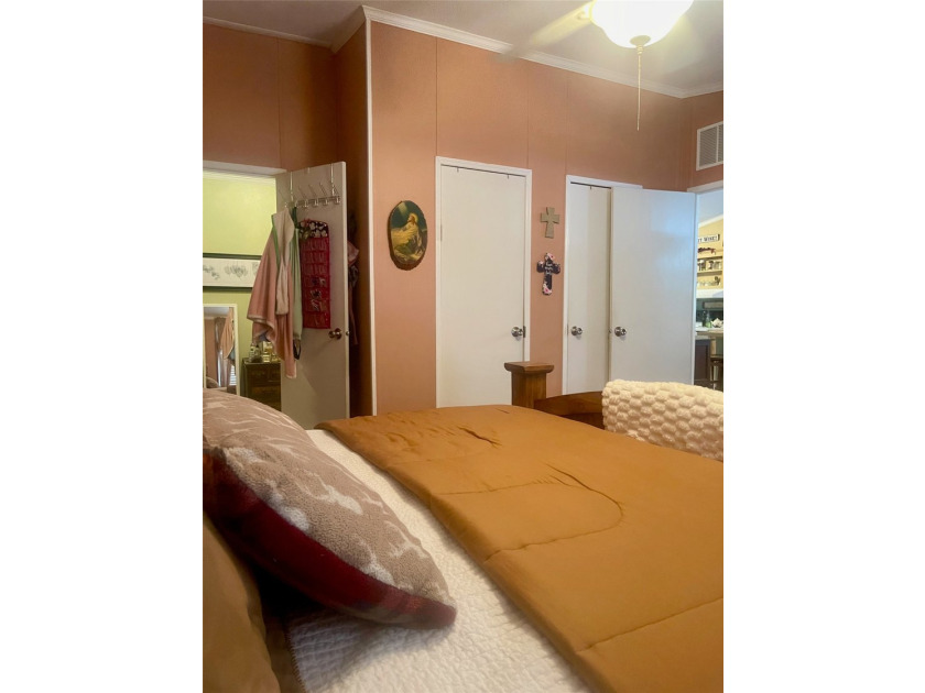 Rare Opportunity in Golden Cove! Situated on a spacious corner - photo 15