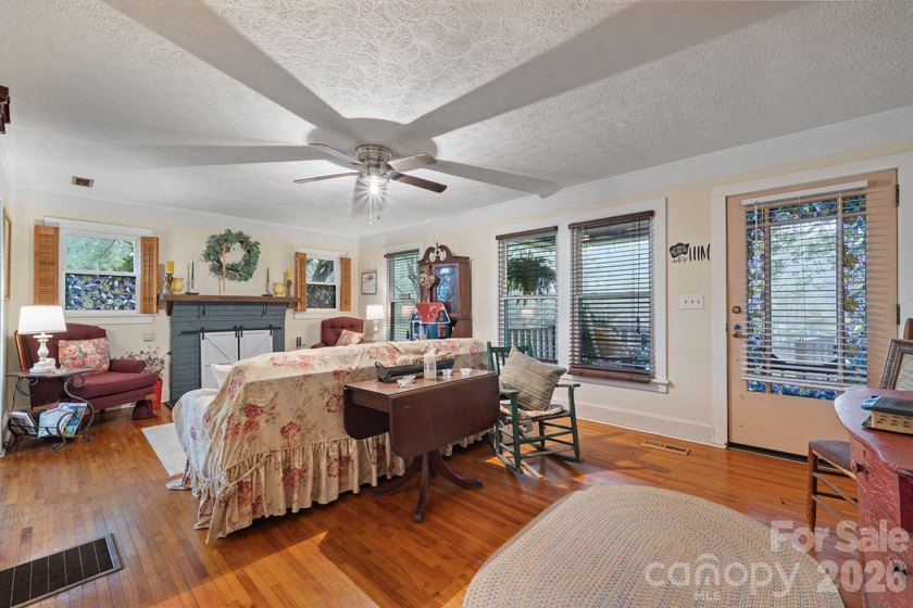 Seller Incentive if closed by September 30, 2026 - Additional - photo 4
