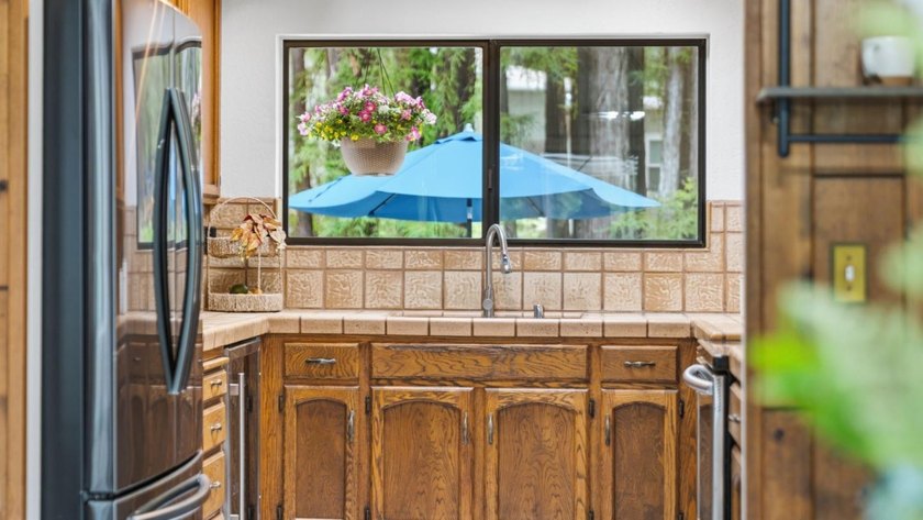 Nestled among the majestic redwoods of Boulder Creek, this - photo 19