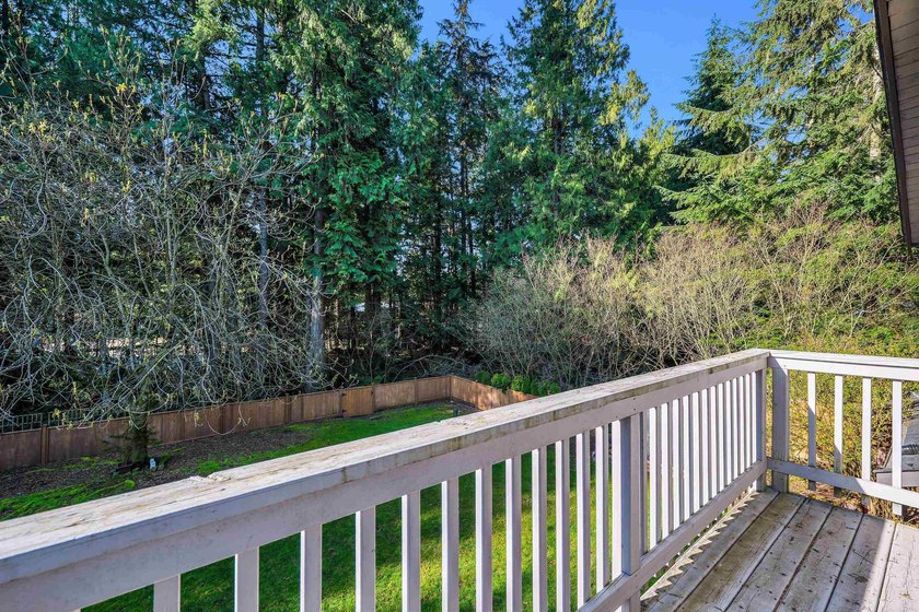 Move-in-ready Highlands lifestyle. Drive to Garibaldi - photo 22