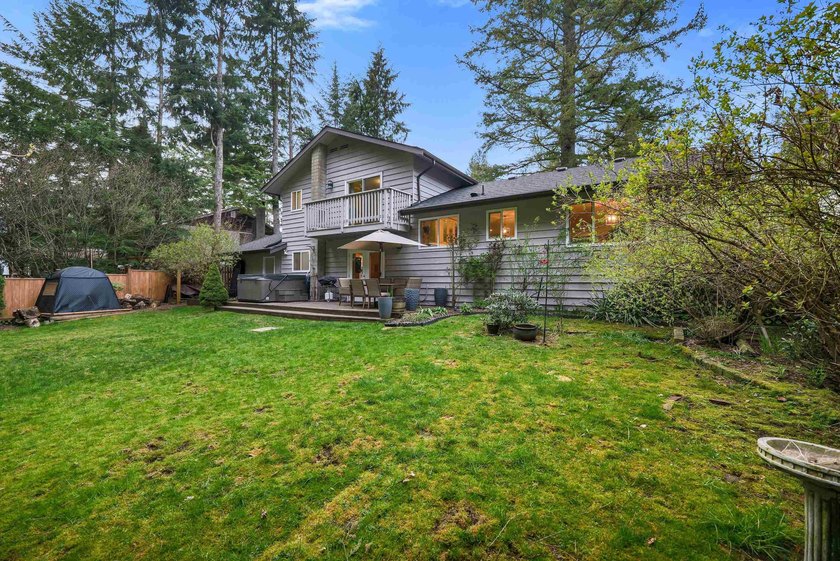 Move-in-ready Highlands lifestyle. Drive to Garibaldi - photo 24