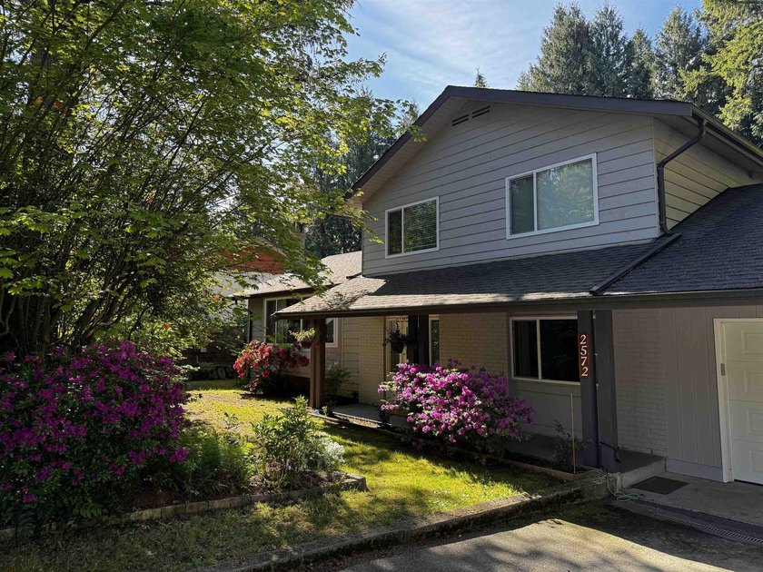 Move-in-ready Highlands lifestyle. Drive to Garibaldi - photo 34