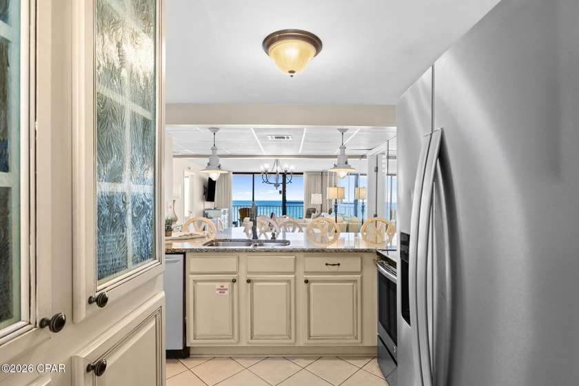Welcome to Unit 403 at Edgewater Resort with beautiful updates - photo 7