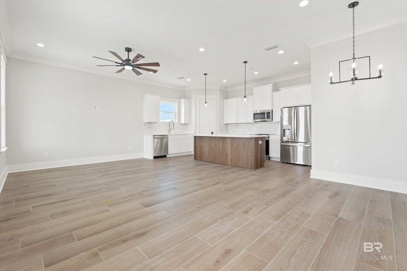The home is currently being professionally furnished and will - photo 10