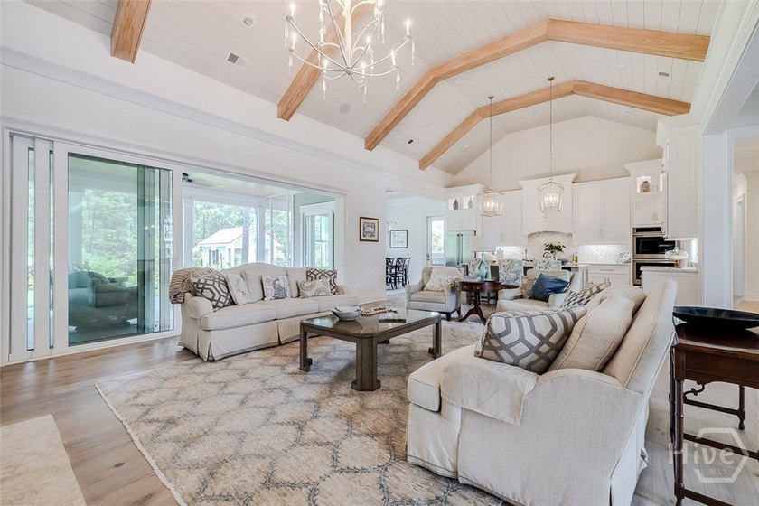 Exceptional custom Lowcountry home offering 4 bedrooms, 4.5 - photo 15