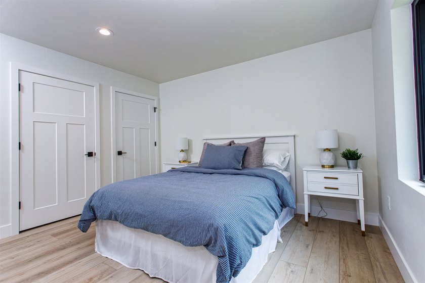 Welcome to your Door County retreat! This thoughtfully designed - photo 41