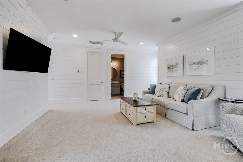 Exceptional custom Lowcountry home offering 4 bedrooms, 4.5 - photo 42