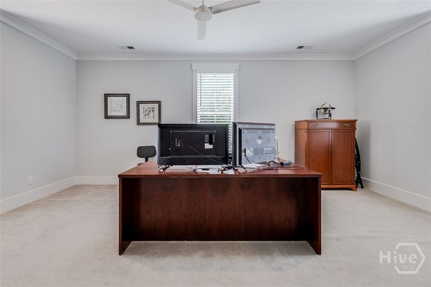 Exceptional custom Lowcountry home offering 4 bedrooms, 4.5 - photo 45