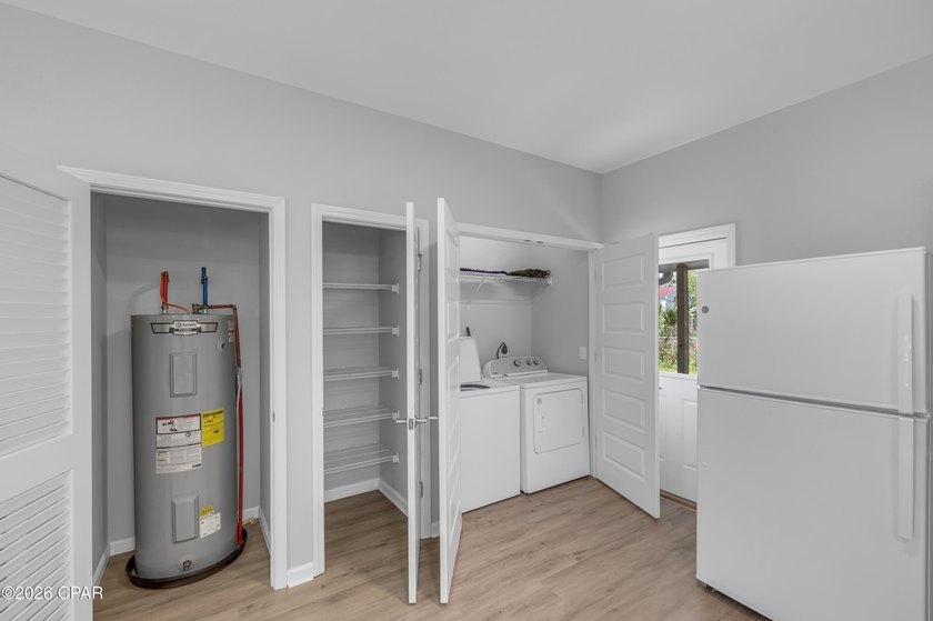 CURRENTLY UNDER CONTRACT, SELLER WILL CONSIDER BACKUP OFFERS NO - photo 6