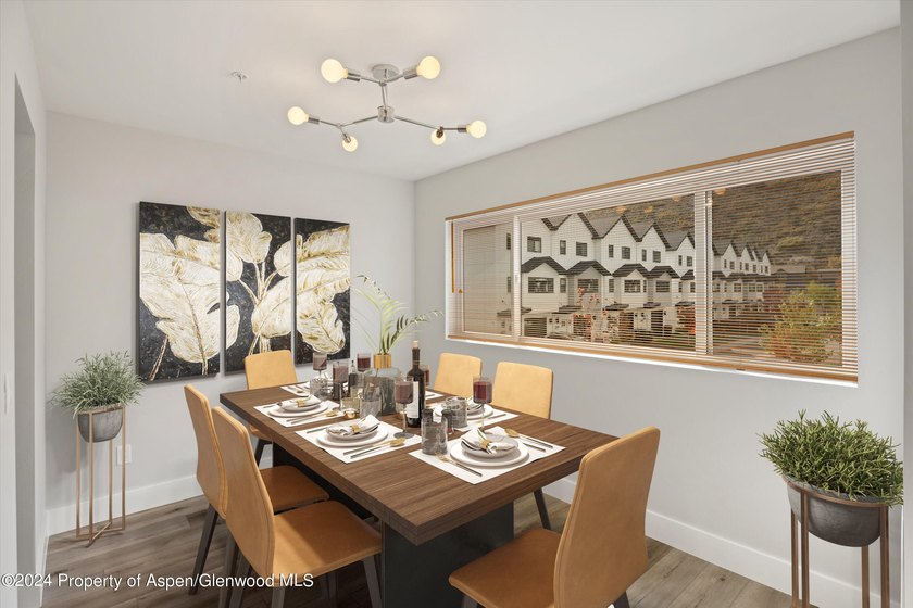 Welcome to your dream home! This fabulous 4-bedroom modern - photo 4