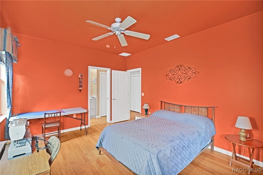 Fabulous location for this nicely updated 3 bedroom 2 bath - photo 27