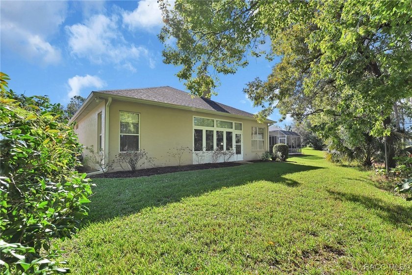 Fabulous location for this nicely updated 3 bedroom 2 bath - photo 33
