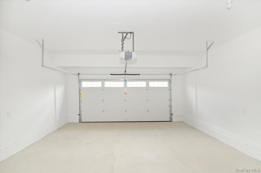 Welcome to this beautiful newly constructed center hall colonial - photo 35