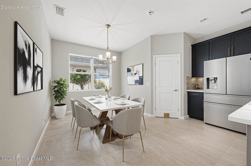 HUGE PRICE REDUCTION! QUICK CLOSING NEEDED! Welcome to this - photo 5