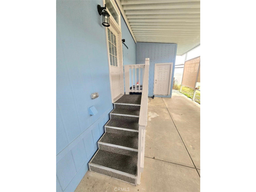 Ocean Views from Your 500 Sq. Ft. Private Rooftop Deck! Just - photo 48