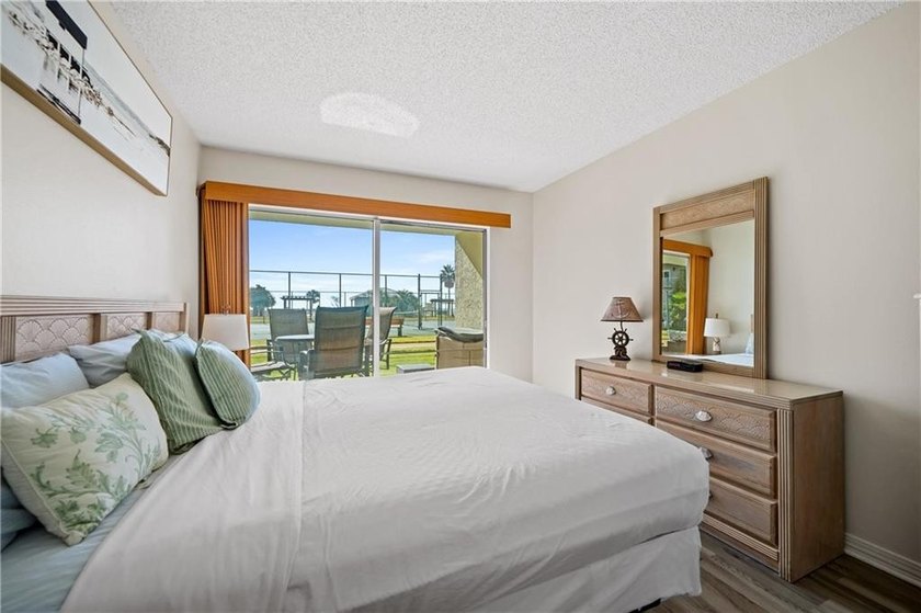 NEW PRICE ADJUSTMENT! Welcome to the Beach! This 2bdrm/2bath - photo 10