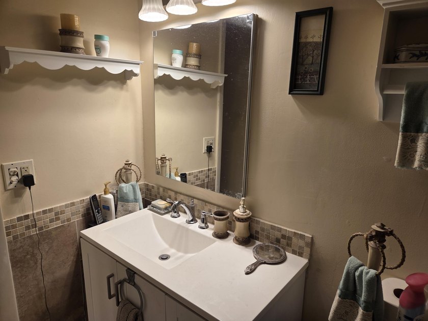 235 Lake Meryl Dr 235 - photo 12