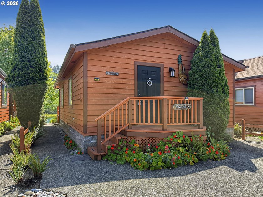 RIVERFRONT living in this beautifully maintained 2-bedroom cabin - photo 19