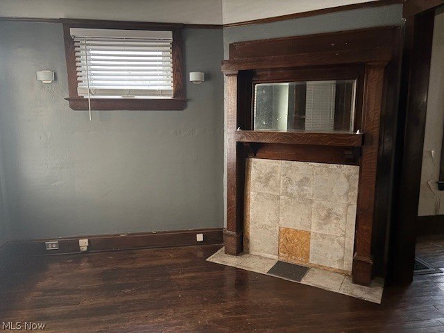 Unlock the potential at 521 E 112th St, Cleveland, Ohio 44108 - photo 6