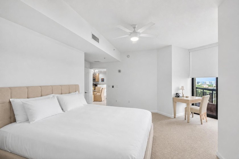 Experience sophisticated downtown living in this beautifully - photo 12
