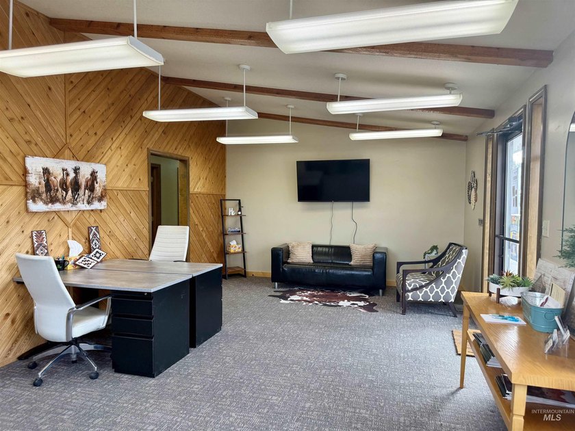 Prime Commercial Opportunity in the Heart of Emmett! Located on - photo 7