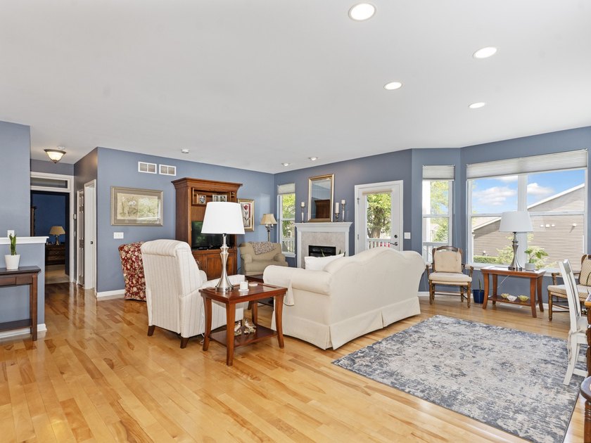 Pristine ranch townhome in desirable Fairway View Subdivision - photo 5