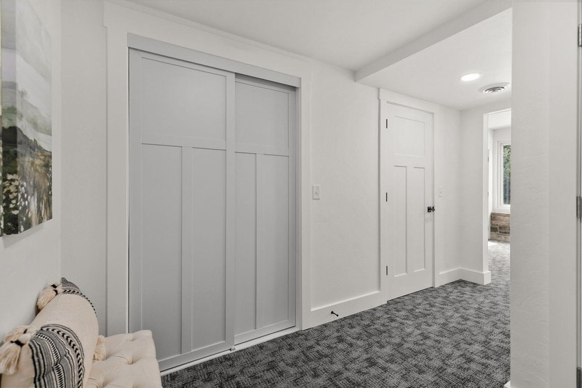 Stunning fully remodeled ranch in a prime location! This 1,638 - photo 11