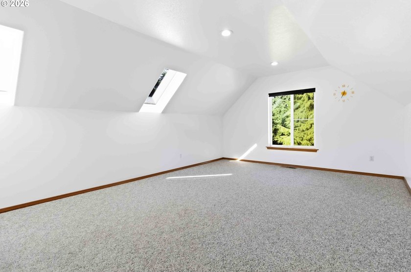 Spacious modern home in a well-kept neighborhood with updated - photo 32