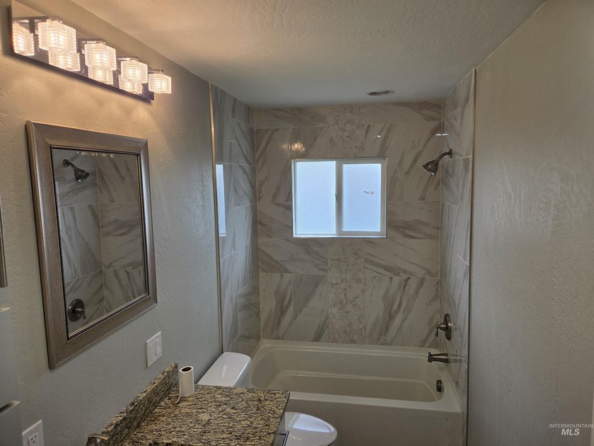 Located in an established low traffic area of Rupert, close to - photo 8