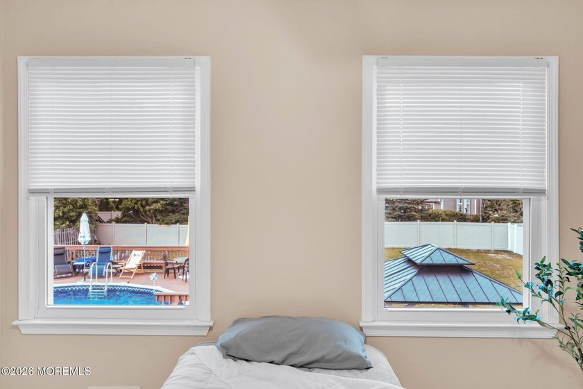 Welcome to this charming 3-bedroom, 1.5-bath colonial in the - photo 27