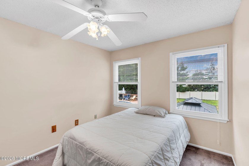 Welcome to this charming 3-bedroom, 1.5-bath colonial in the - photo 29