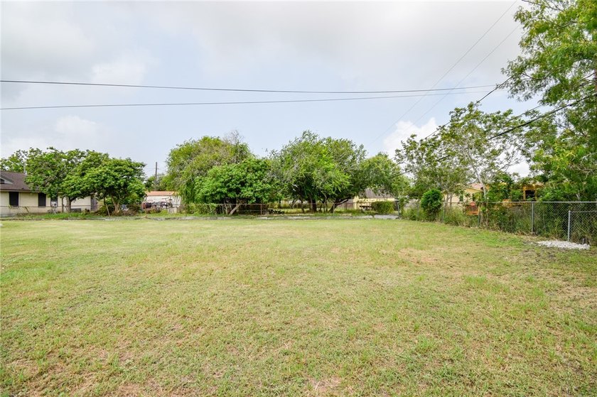 Completely rebuilt and beautifully updated, this move-in ready - photo 34