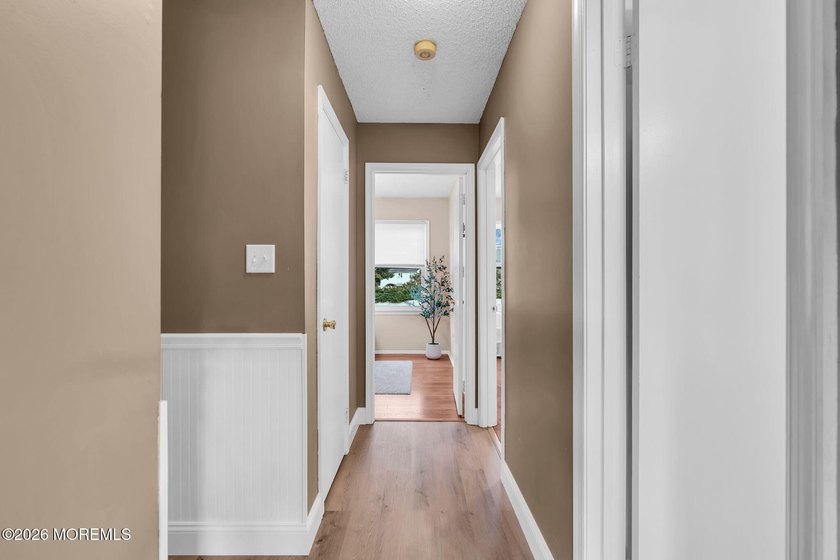 Welcome to this charming 3-bedroom, 1.5-bath colonial in the - photo 37