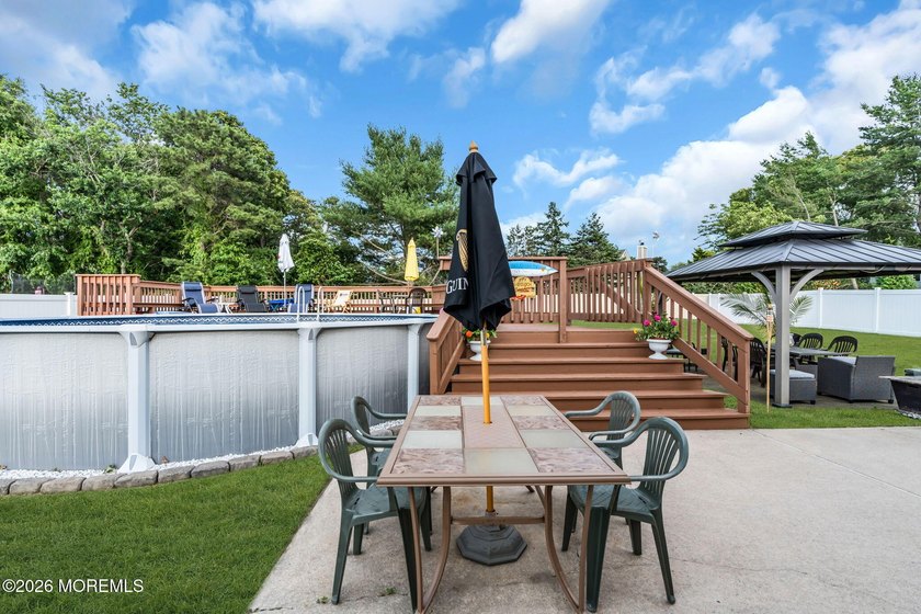 Welcome to this charming 3-bedroom, 1.5-bath colonial in the - photo 43