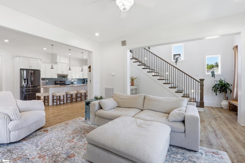 Game days, lake waves, and luxury living, welcome to 1006 - photo 6