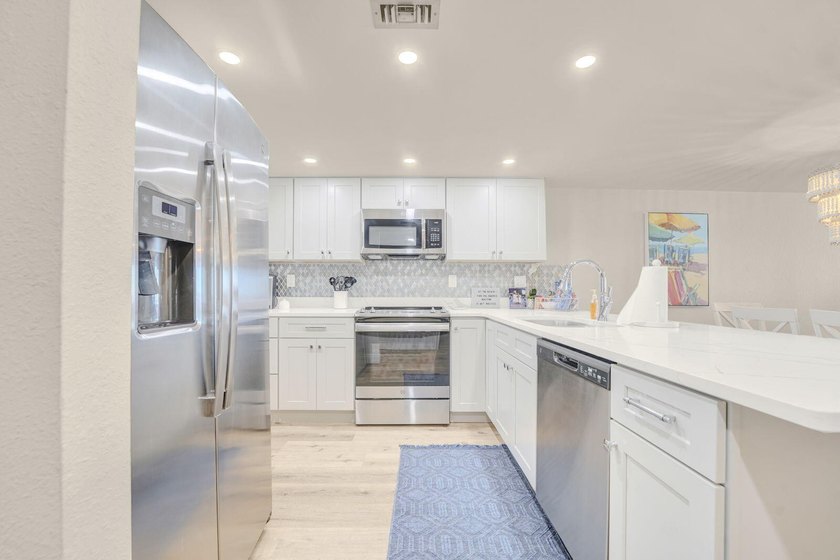 Experience the perfect blend of comfort, style, and convenience - photo 3