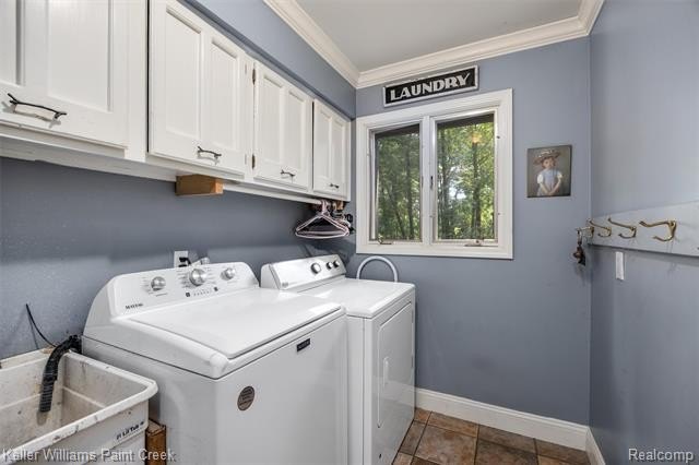 Welcome to 7148 Deerhill Drive! This striking contemporary ranch - photo 27