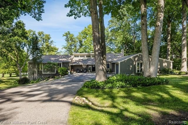 Welcome to 7148 Deerhill Drive! This striking contemporary ranch - photo 43
