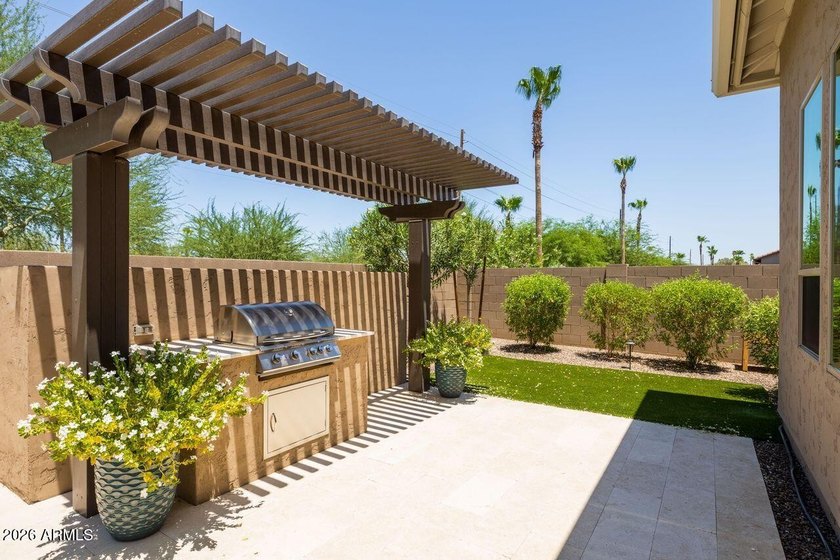 Elegantly upgraded home in the prime ''Eye'' location of Tuscany - photo 44