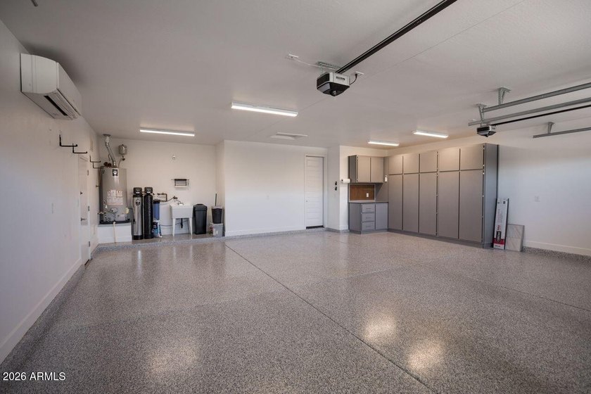 Elegantly upgraded home in the prime ''Eye'' location of Tuscany - photo 47
