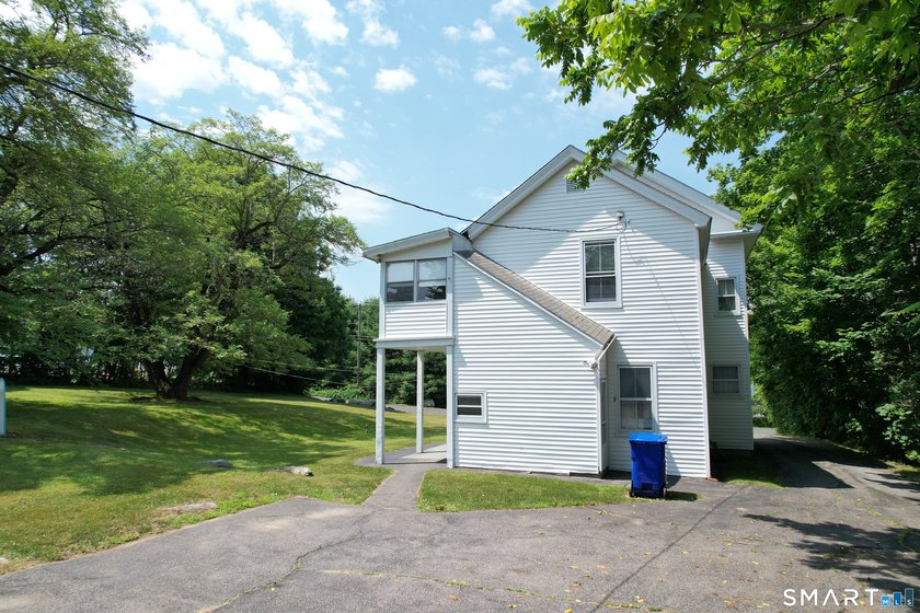 Excellent opportunity for both owner-occupants and investors! - photo 15