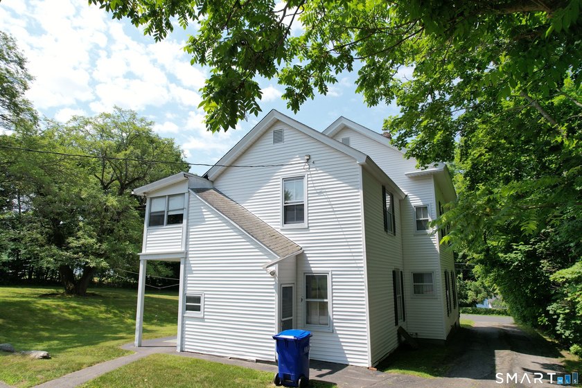 Excellent opportunity for both owner-occupants and investors! - photo 16