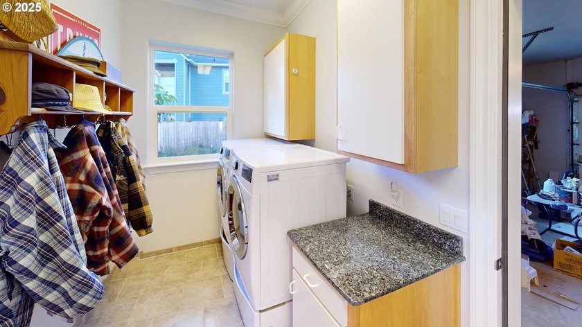 PRICE REDUCED! OCEAN VIEWS ABOUND in this light, bright and airy - photo 35