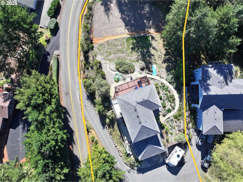 PRICE REDUCED! OCEAN VIEWS ABOUND in this light, bright and airy - photo 42